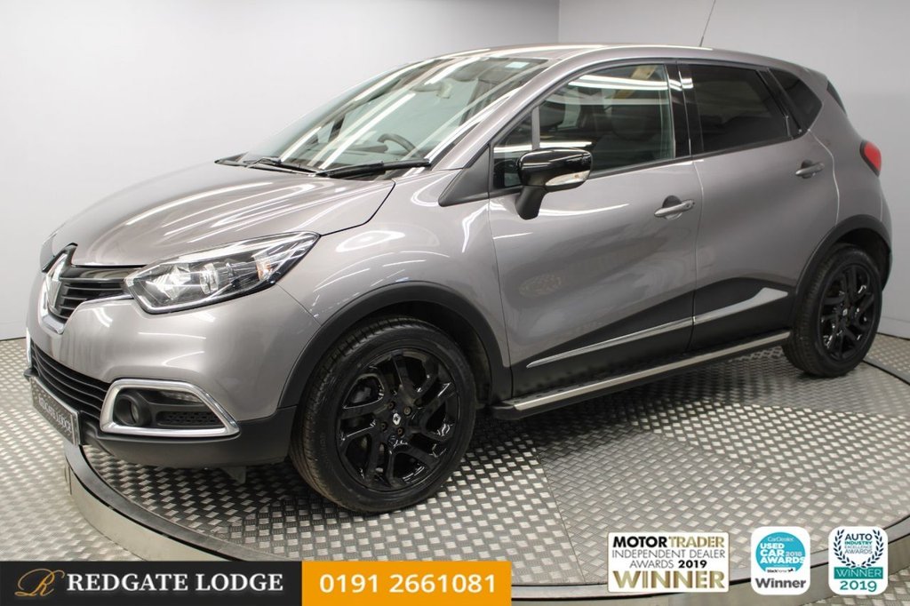 View our RENAULT CAPTUR