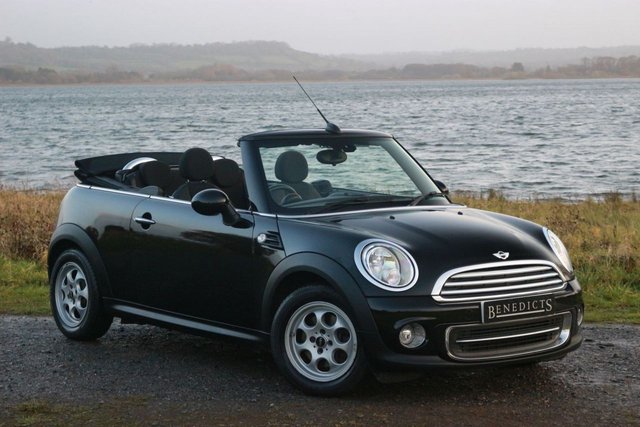 2015 15 MINI Convertible 1.6 COOPER 2d 122 BHP