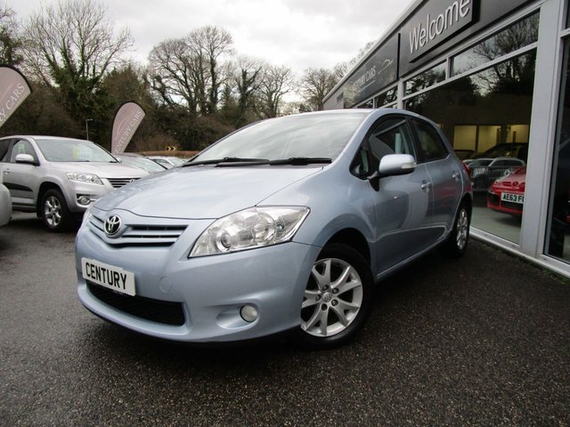 2012 61 Toyota Auris 1.6 TR VALVEMATIC  5d 132 BHP