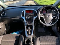USED 2013 63 VAUXHALL ASTRA 2.0 GTC SRI CDTI S/S 3d 162 BHP 