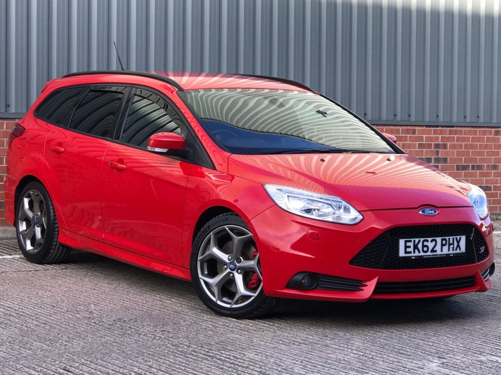 View our FORD FOCUS