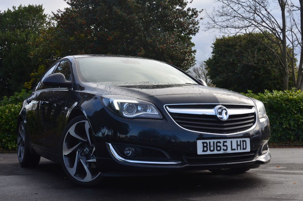 View our VAUXHALL INSIGNIA