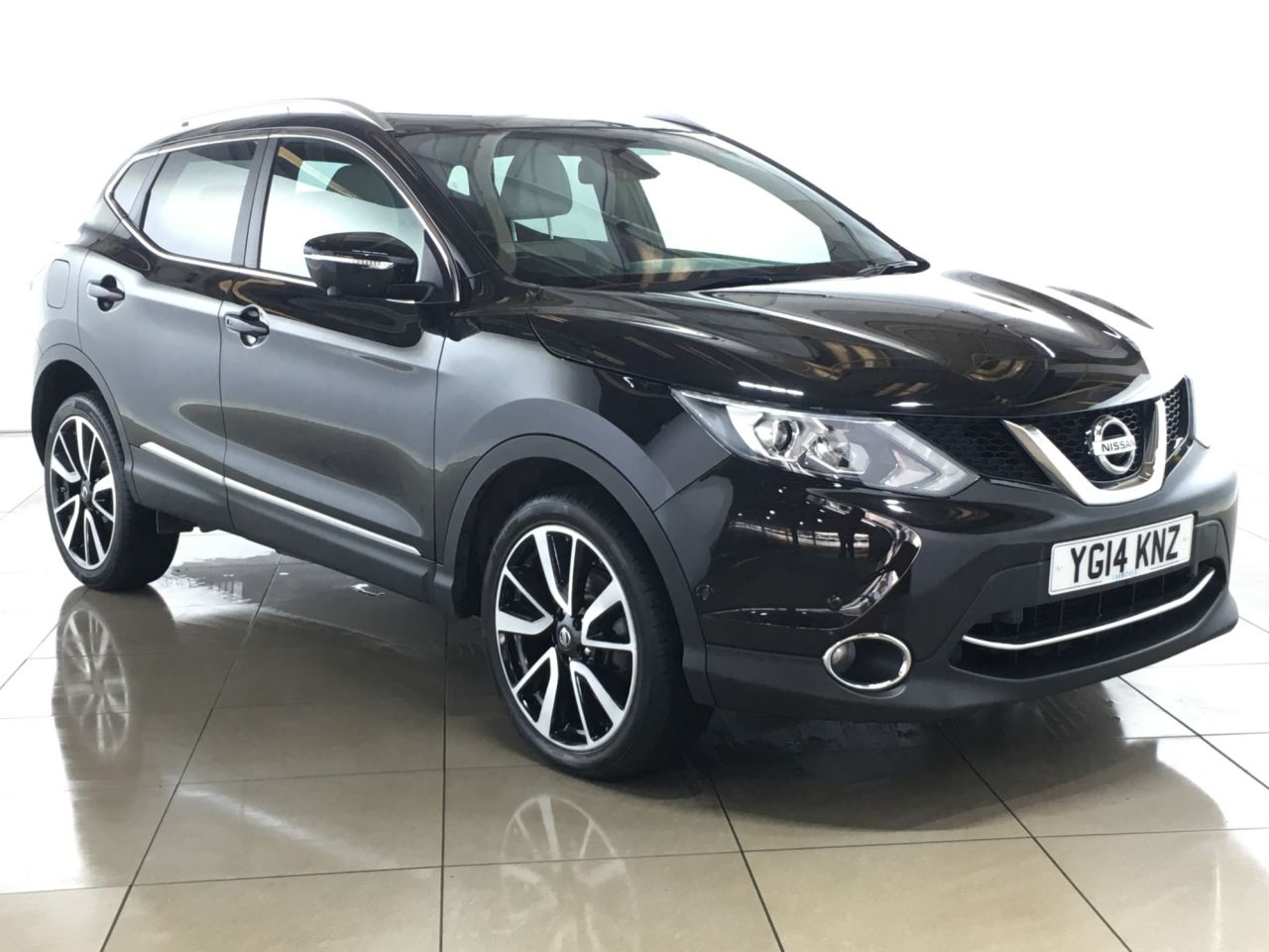 View our NISSAN QASHQAI
