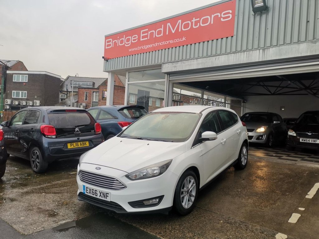 View our FORD FOCUS