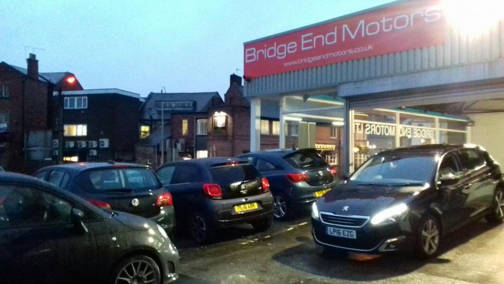View our PEUGEOT 308