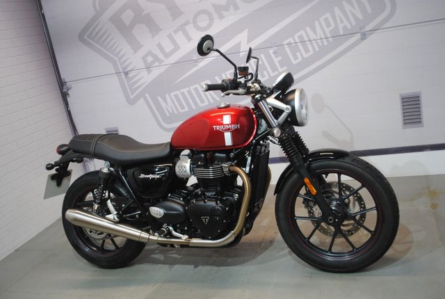 2017 17 Triumph Street Twin 900cc BONNEVILLE STREET TWIN 