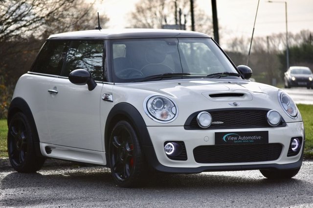 2008 08 MINI Hatch John Cooper Works 1.6 COOPER  S JOHN COOPER WORKS AUTOMATIC 210BHP