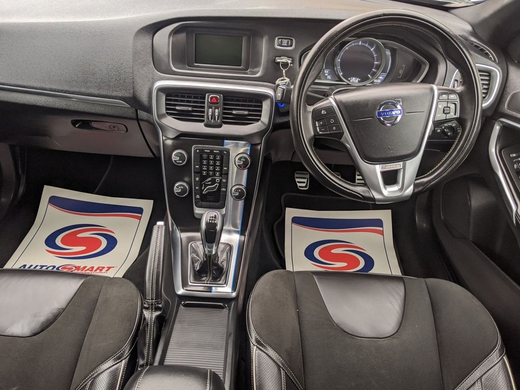 2015 Volvo V40 D2 R Design 9 750