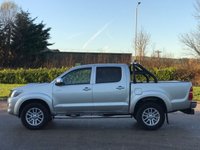 USED 2014 63 TOYOTA HI-LUX 3.0 INVINCIBLE 4X4 D-4D DCB 169 BHP ** NO VAT ** FULL LEATHER + SATNAV