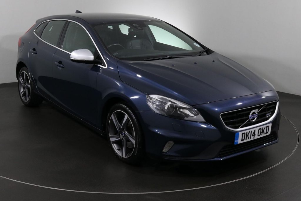 View our VOLVO V40