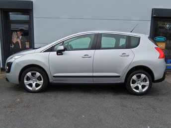 View our PEUGEOT 3008