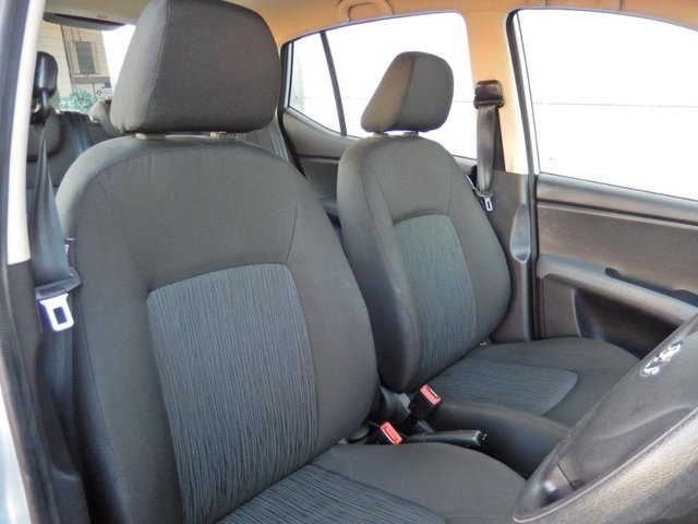 View our HYUNDAI I10