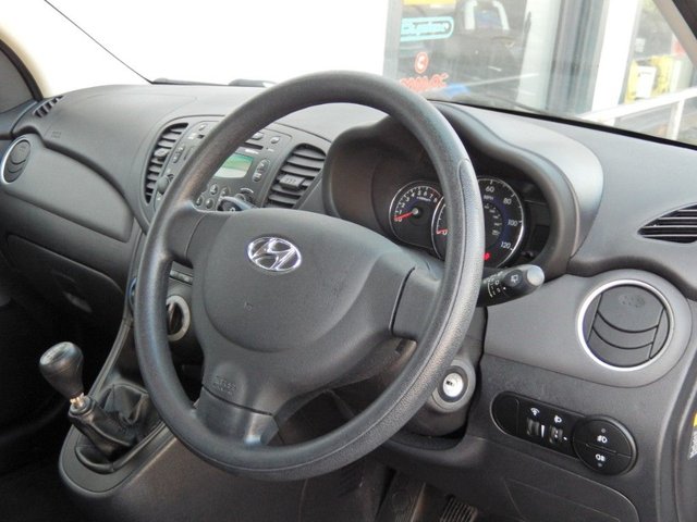View our HYUNDAI I10