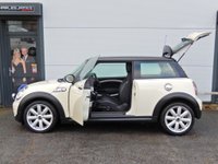 USED 2009 59 MINI HATCH COOPER 1.6 COOPER S 3d 172 BHP LOW MILES, FSH, STUNNING