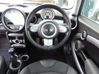 USED 2009 59 MINI HATCH COOPER 1.6 COOPER S 3d 172 BHP LOW MILES, FSH, STUNNING