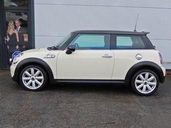 2009 MINI HATCH COOPER 1.6 COOPER S 3d 172 BHP £3450.00