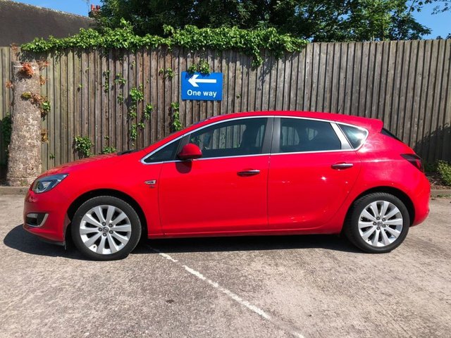 View our Vauxhall Astra 1.6 ELITE 5d 113 BHP