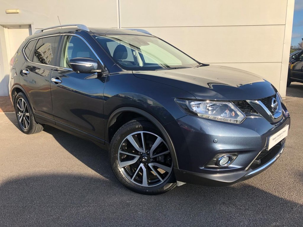 View our NISSAN X-TRAIL