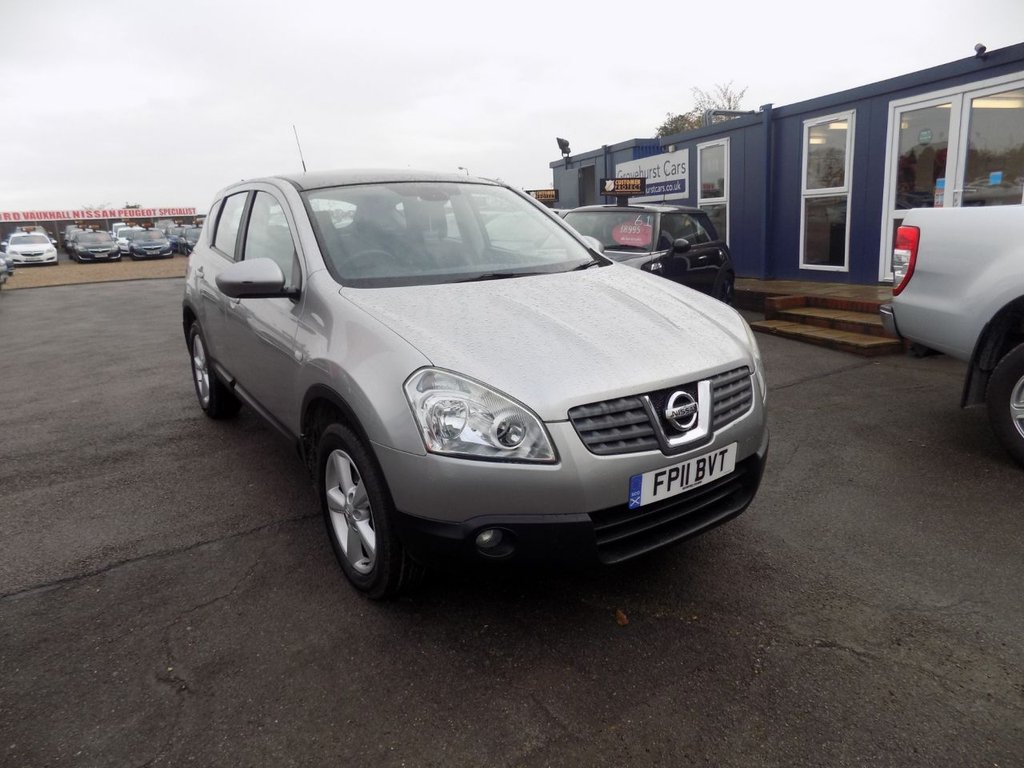 View our NISSAN QASHQAI