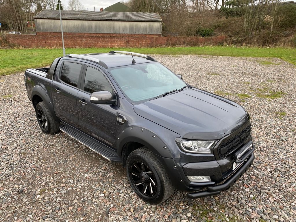 View our FORD RANGER