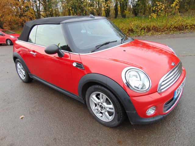2012 12 MINI Convertible 1.6 ONE 2d 98 BHP