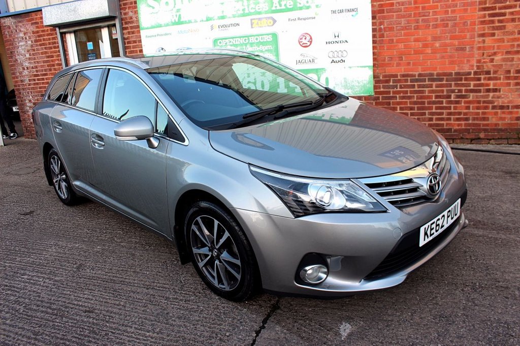 2012 62 TOYOTA AVENSIS 2.0 TR D-4D 5d 124 BHP
