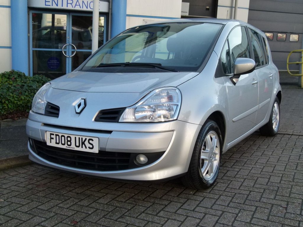 View our RENAULT GRAND MODUS