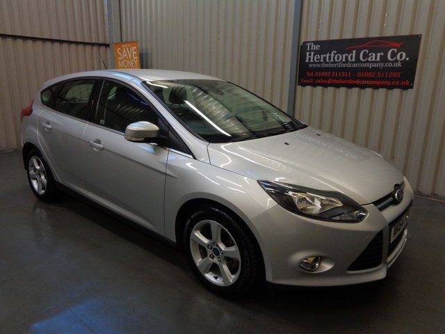 2014 64 Ford Focus 1.6 ZETEC NAVIGATOR 5d 104 BHP