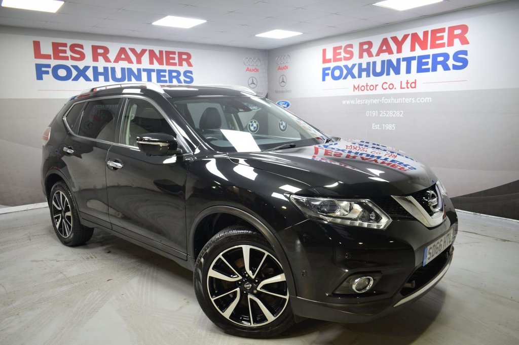 View our NISSAN X-TRAIL