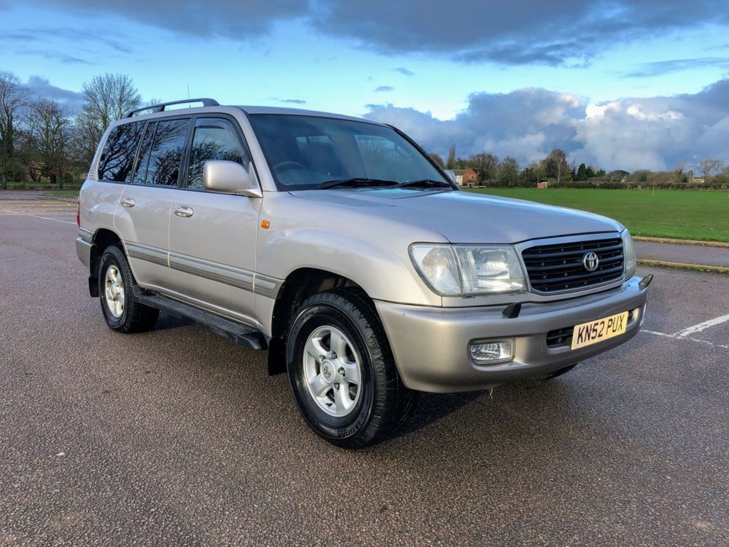 View our TOYOTA LAND CRUISER AMAZON