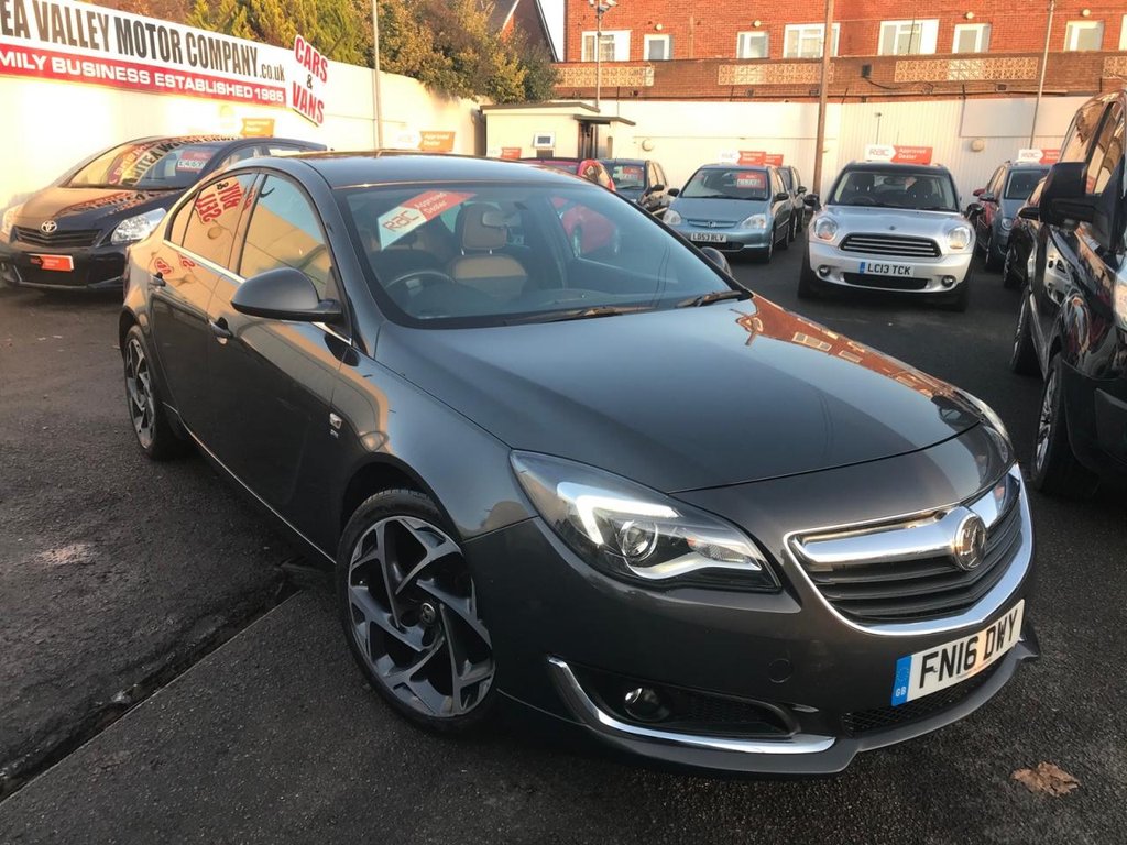 View our VAUXHALL INSIGNIA