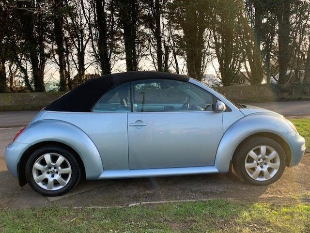 Volkswagen Beetle 2 0 Cabriolet 8v 2d 114 Bhp Southwick Site