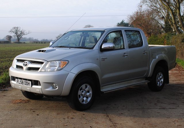 2008 58 Toyota HI-Lux 2.5 4X4 D-4D D/C 118 BHP