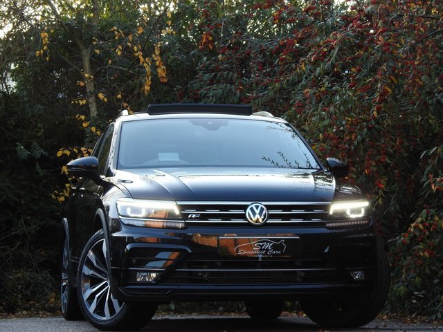 2019 69 Volkswagen Tiguan 2.0 R-LINE TECH TDI 4MOTION DSG 5d 237 BHP