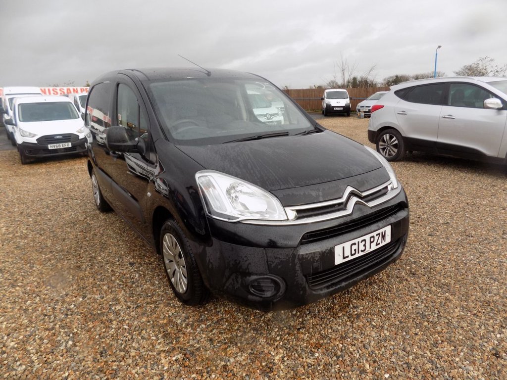 View our CITROEN BERLINGO