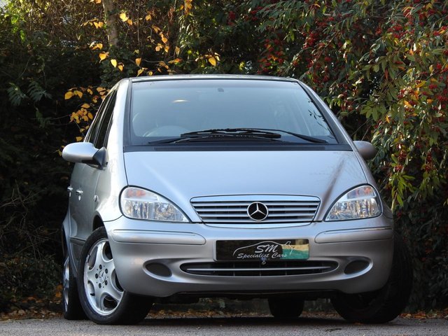 2001 Y Mercedes-Benz A Class 1.9 A190 AVANTGARDE LWB 5d 125 BHP