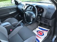 USED 2011 61 TOYOTA HI-LUX 3.0 INVINCIBLE 4X4 D-4D DCB 169 BHP ** NO VAT ** NO VAT +   LOW MILES