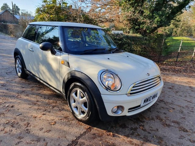 2010 10 MINI Hatch One 1.6 ONE 3d 98 BHP