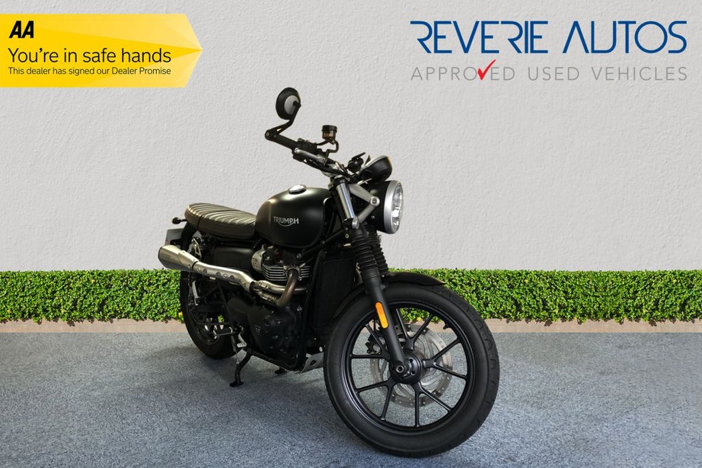 View our TRIUMPH BONNEVILLE