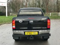 USED 2010 60 TOYOTA HI-LUX 3.0 INVINCIBLE 4X4 D-4D DCB 169 BHP FULL LEATHER + SAT NAV ** NO VAT **