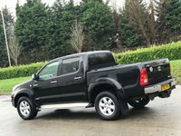 USED 2010 60 TOYOTA HI-LUX 3.0 INVINCIBLE 4X4 D-4D DCB 169 BHP FULL LEATHER + SAT NAV ** NO VAT **
