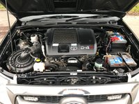 USED 2010 60 TOYOTA HI-LUX 3.0 INVINCIBLE 4X4 D-4D DCB 169 BHP FULL LEATHER + SAT NAV ** NO VAT **
