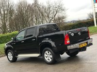 USED 2010 60 TOYOTA HI-LUX 3.0 INVINCIBLE 4X4 D-4D DCB 169 BHP FULL LEATHER + SAT NAV ** NO VAT **