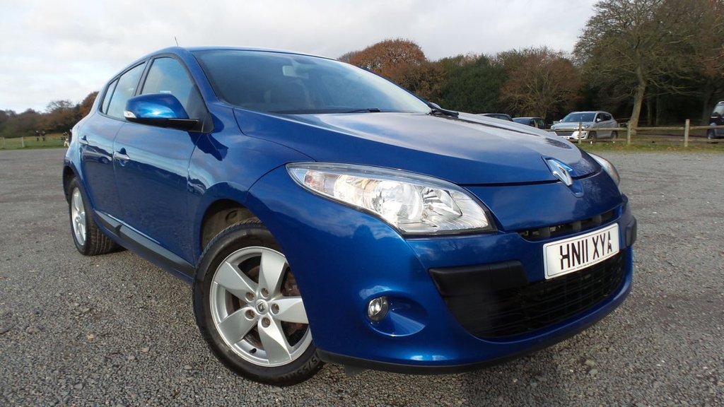 View our RENAULT MEGANE