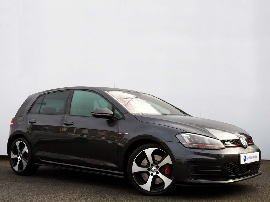 View our VOLKSWAGEN GOLF