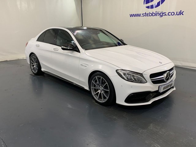 2015 65 MERCEDES-BENZ C-CLASS 4.0 AMG C63 PREMIUM 4d 469 BHP **ONLY 4121 MILES**
