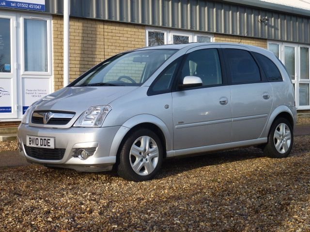 2010 10 Vauxhall Meriva 1.4 DESIGN 16V TWINPORT 5d 90 BHP