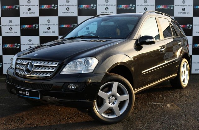 2007 57 Mercedes-Benz M-Class 4.0 ML420 CDI SPORT 5d 302 BHP