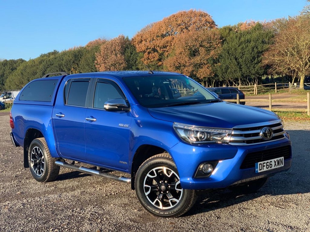 View our TOYOTA HI-LUX