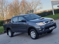 USED 2011 11 TOYOTA HI-LUX 2.5 HL2 4X4 D-4D DCB 142 BHP FULL SERVICE HISTORY + 3 KEYS
